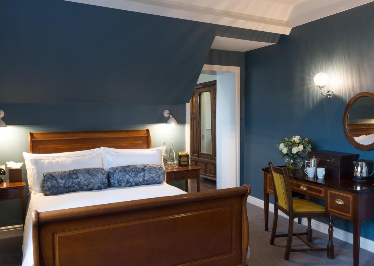 Hotel Burley Manor Zimmer foto